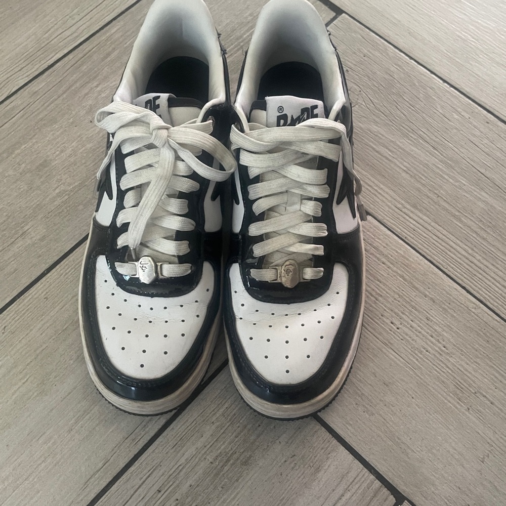 Bape Black and White Sneakers Bapesta